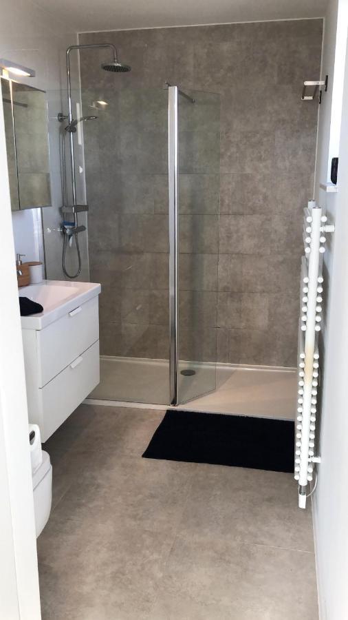 Gezellig 1 Slaapkamer Appartement Nabij Het Stadscentrum Hasselt Luaran gambar