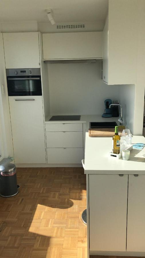 Gezellig 1 Slaapkamer Appartement Nabij Het Stadscentrum Hasselt Luaran gambar